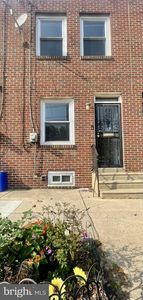 1523 W Thompson St