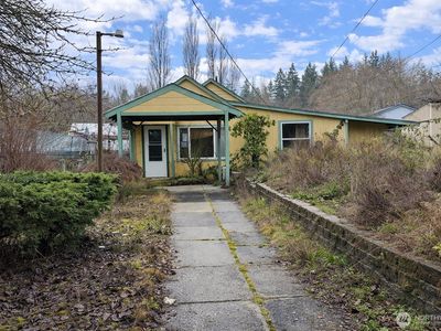 425 Sunnyhill Road W