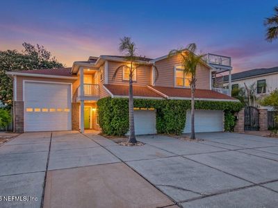 224 BOWLES Street