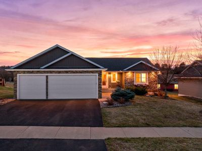 334 Kamloops Pl