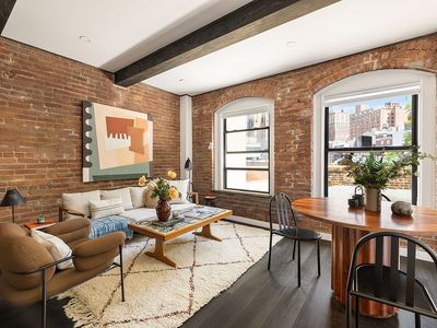 10 Christopher St APT 3E