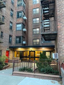 32-20 91st St #E110