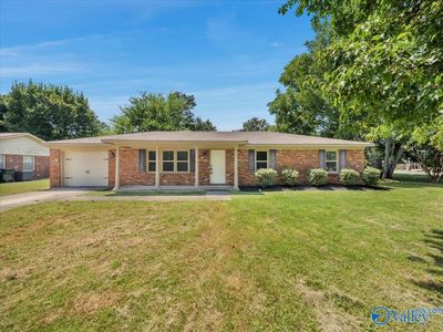 1201 Count Mallard Dr SE