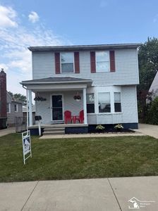 13020 Venness St