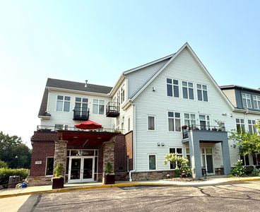 301 7th St W Unit 2402