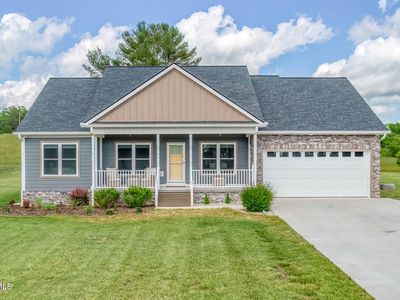 1007 Deerfoot Cir