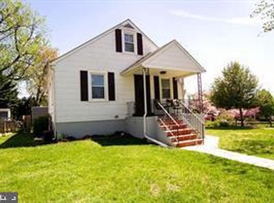 5233 Dewitt Rd