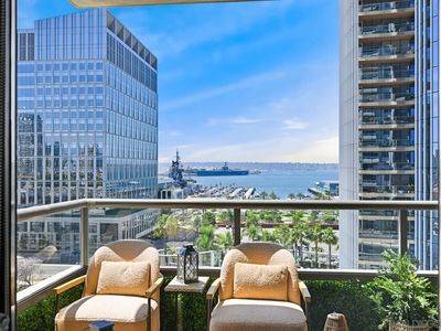 700 W E St Unit 1001