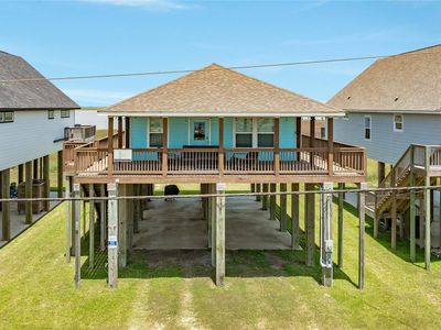 1741 Bluewater Hwy