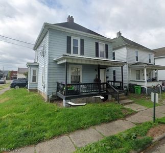 Property at 1029 Adams St, Coshocton, OH