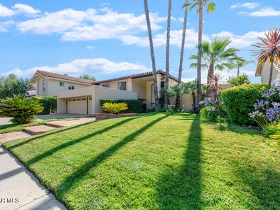 23275 Park Ensenada