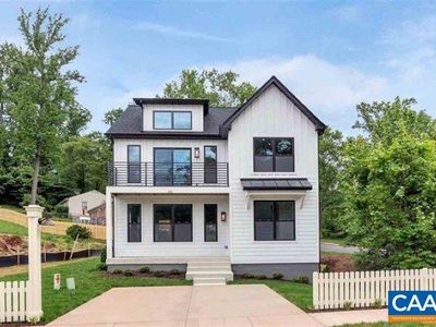 330 Huntley Ave