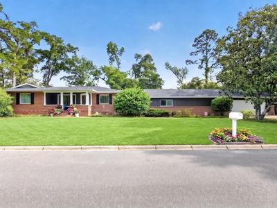 1102 Sarasota Dr