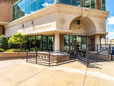 78 10th St E UNIT 1203