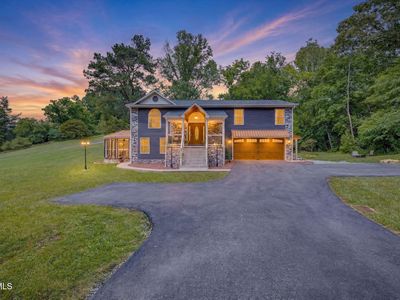 2100 Longreen Rd