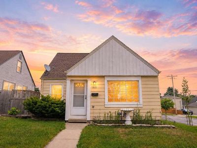 3672 S 19th STREET