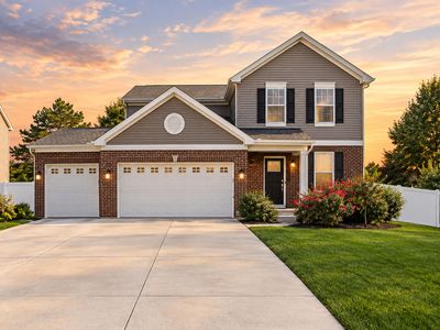 Property at 614 Flanagan Dr, Minooka, IL