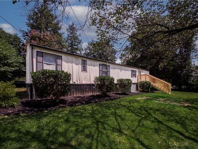 410 Cedar Cir