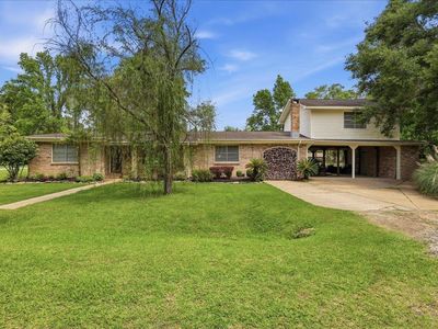 Property at 805 E Bear St, Kountze, TX