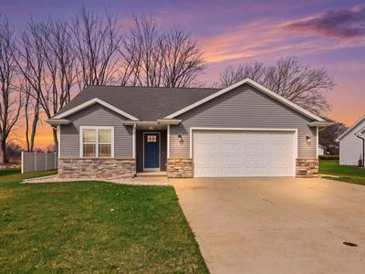 1146 Lori Dr
