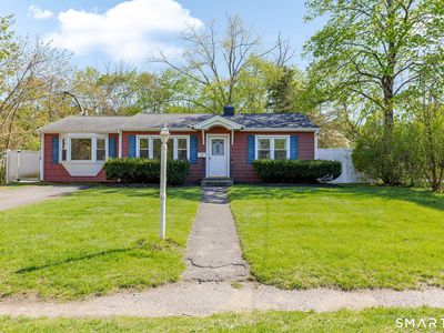 17 Fleetwood Avenue