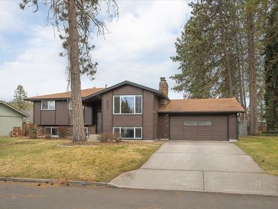 5231 W Rosewood Ave