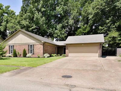 304 Kingsway Dr