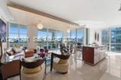 3131 NE 188th St APT 1901