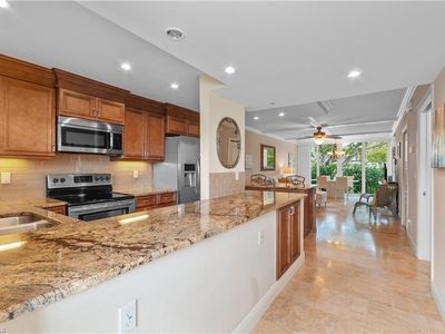 414 Broad AVE S #H414