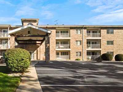 18216 Lange St APT 1A