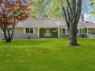 12 Maple Drive