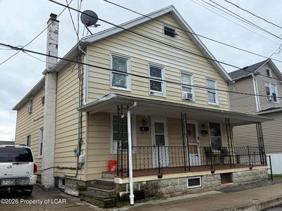 19-21 Laurel St