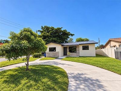 424 3rd St
