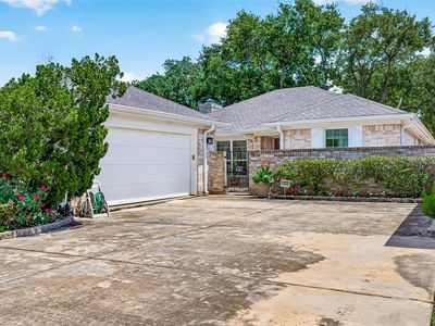 1518 Locke Ln