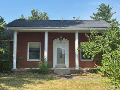 Property at 81 Memorial Ct, Highland, IL