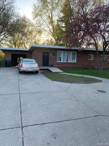 51575 Shelby Rd