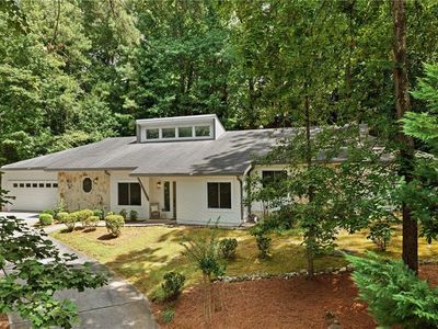 3185 Rivermont Pkwy