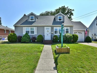 145 Benedict Avenue