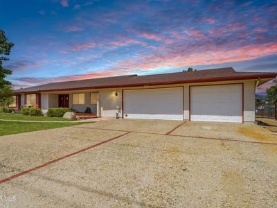 Property at 21041 Lonely Ln, Tehachapi, CA