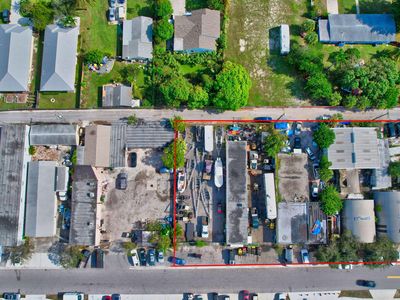 383 SE 2nd Avenue