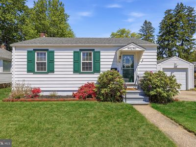 44 Churchill Rd