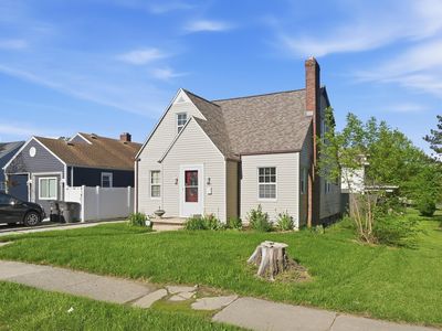 4522 S Calhoun St