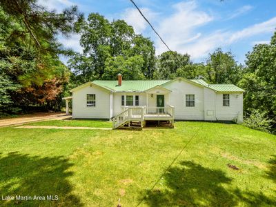 Property at 343 E Highland St, Dadeville, AL