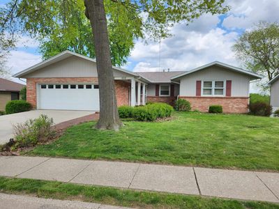 1816 Churchill Dr