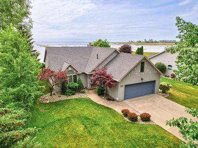 1108 Cove Ct