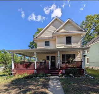 2605 17th Ave S