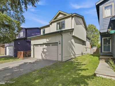 8019 Country Woods Dr
