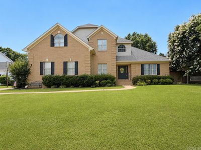 105 River Oaks Ct