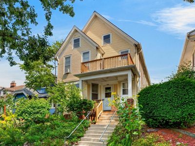 3238 N Cambridge AVENUE #3240