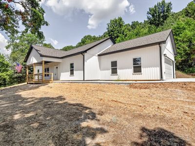 5071 Campbellsville Pike